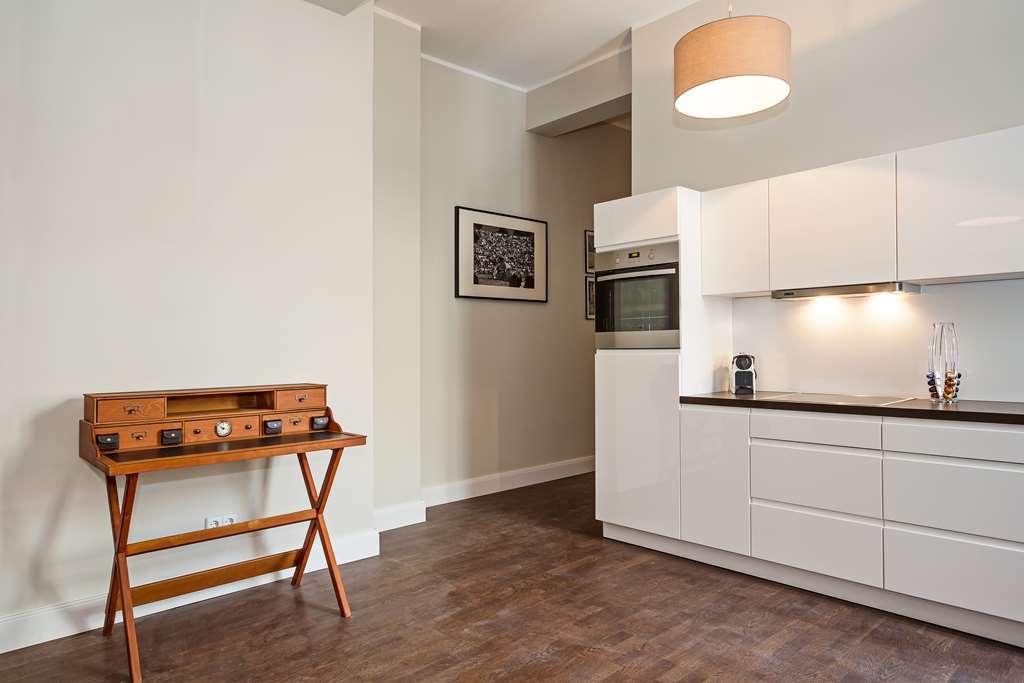 Arabel Design Apartments Berlin Ruang foto A kitchen in a flat at the University of Cambridge