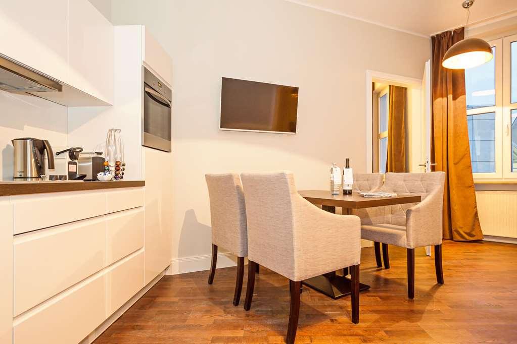 Arabel Design Apartments Berlin Restoran foto A modern kitchen