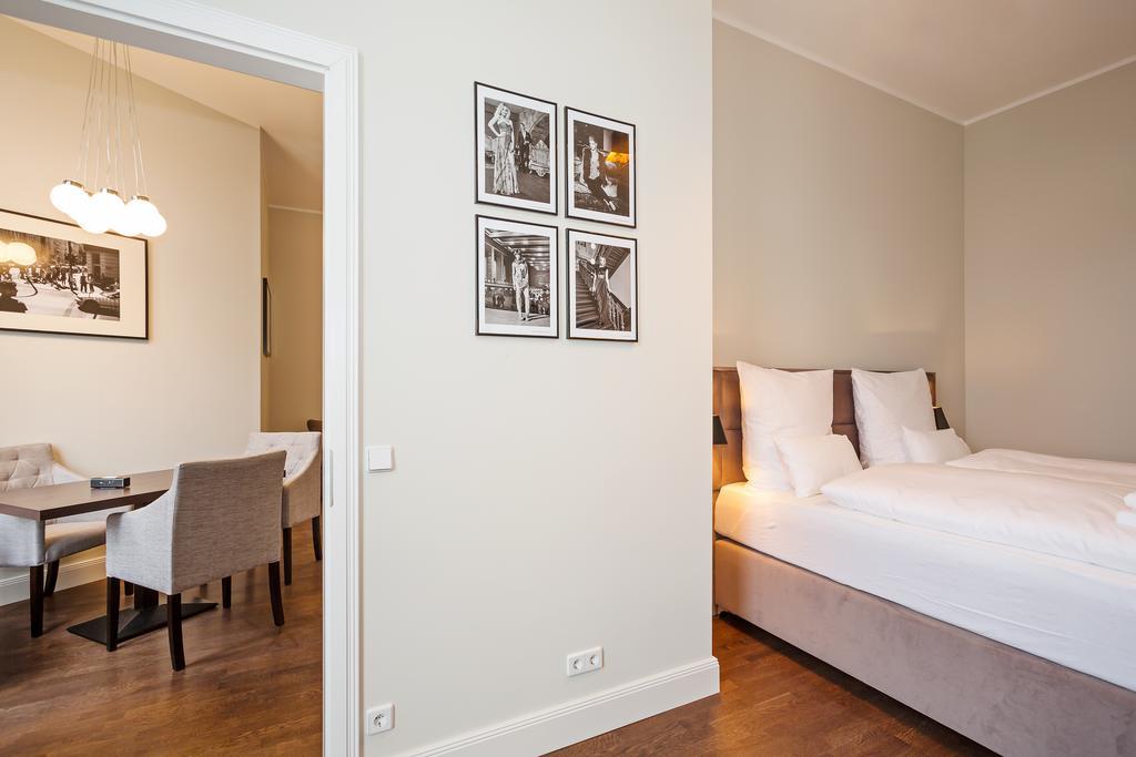 Arabel Design Apartments Berlin Bagian luar foto A typical apartment